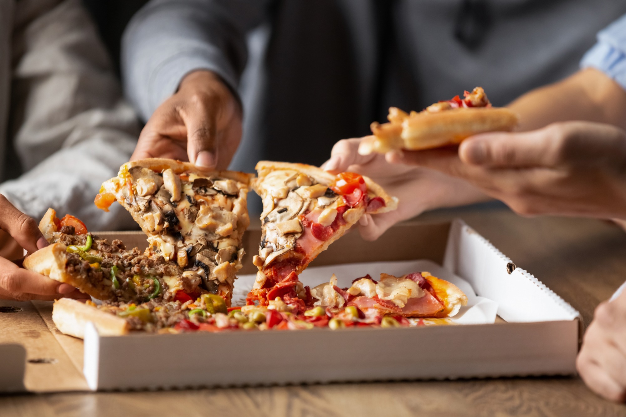 Dwich in Box Pizza Crumb